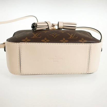 LOUIS VUITTON Shoulder Bag