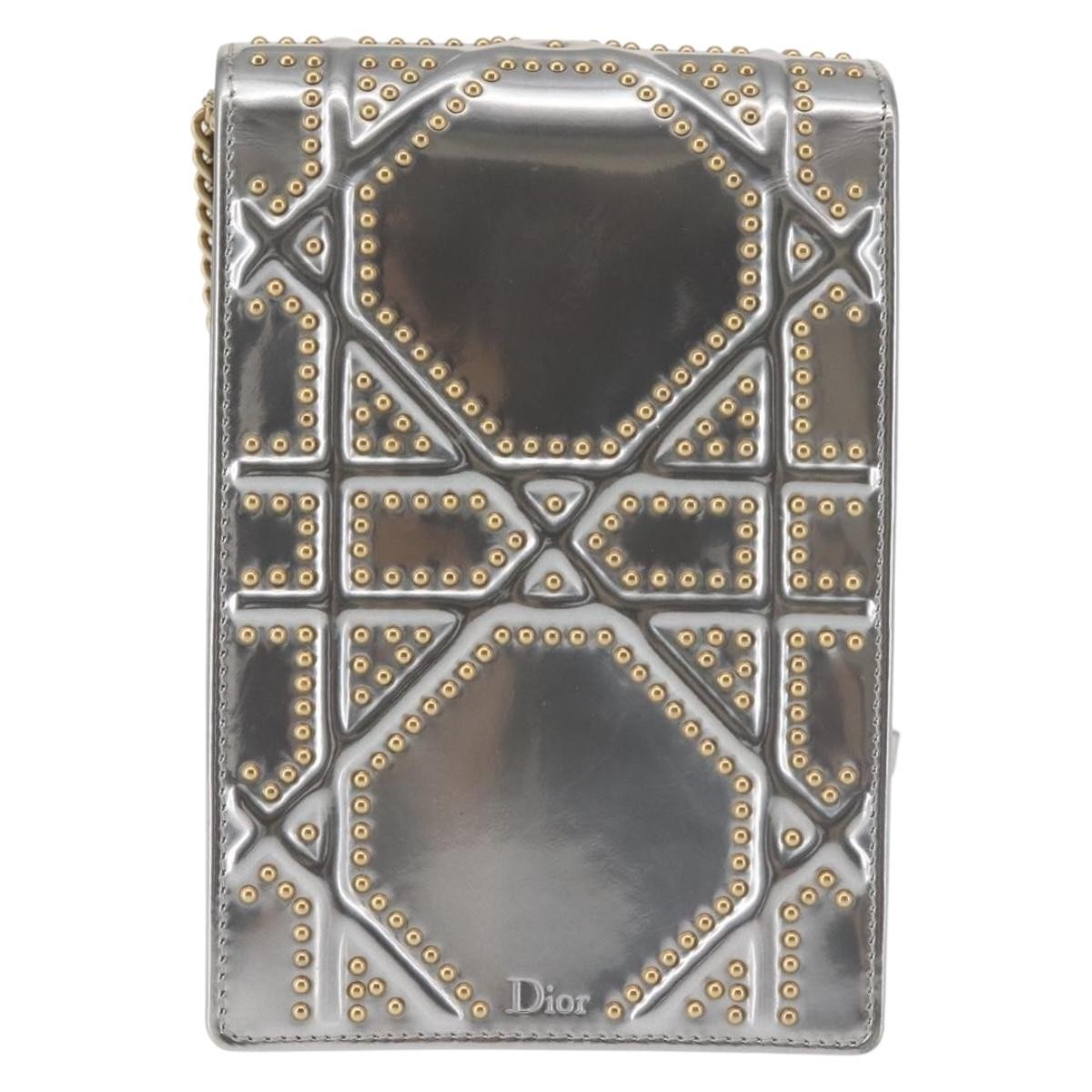Christian Dior Ultra Matte Diorama Vertical Clutch On Chain Studded Leather Silver Patent_Leather Clutche & Pouche Bag ()