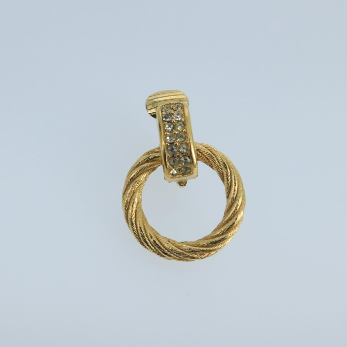 Christian Dior Vintage Round Clip-On Earrings Metal Gold Metal Earrings Jewelry ()