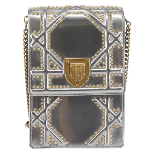 Christian Dior Ultra Matte Diorama Vertical Clutch On Chain Studded Leather Silver Patent_Leather Clutche & Pouche Bag ()