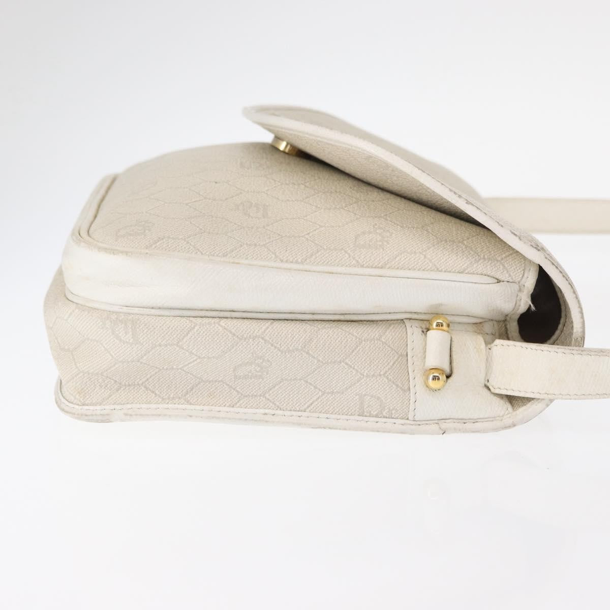 Christian Dior Vintage Honeycomb Flap Crossbody Bag Canvas And Leather White Canvas Shoulder Bag Bag ()