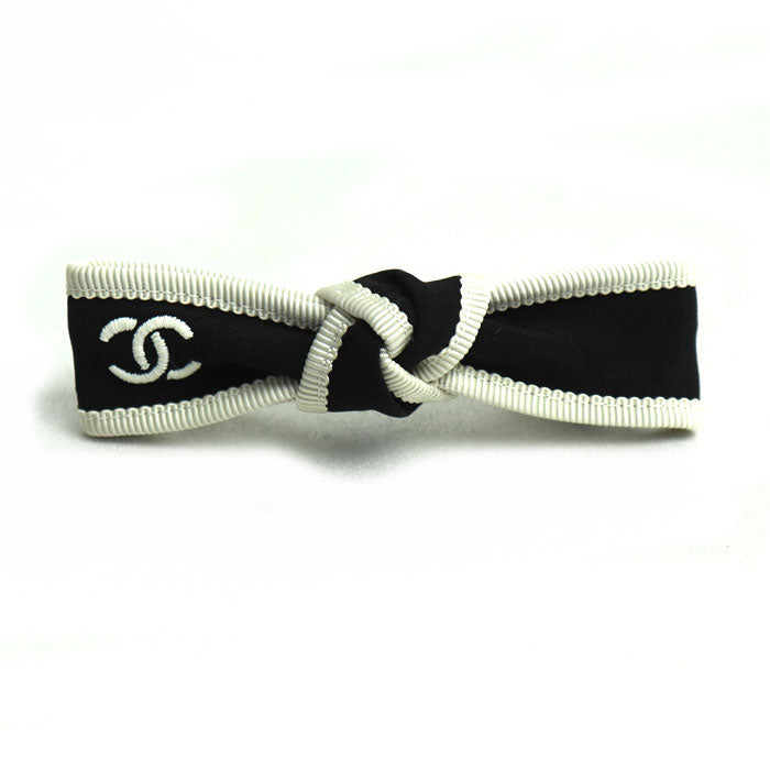 Chanel Coco Mark Barrette