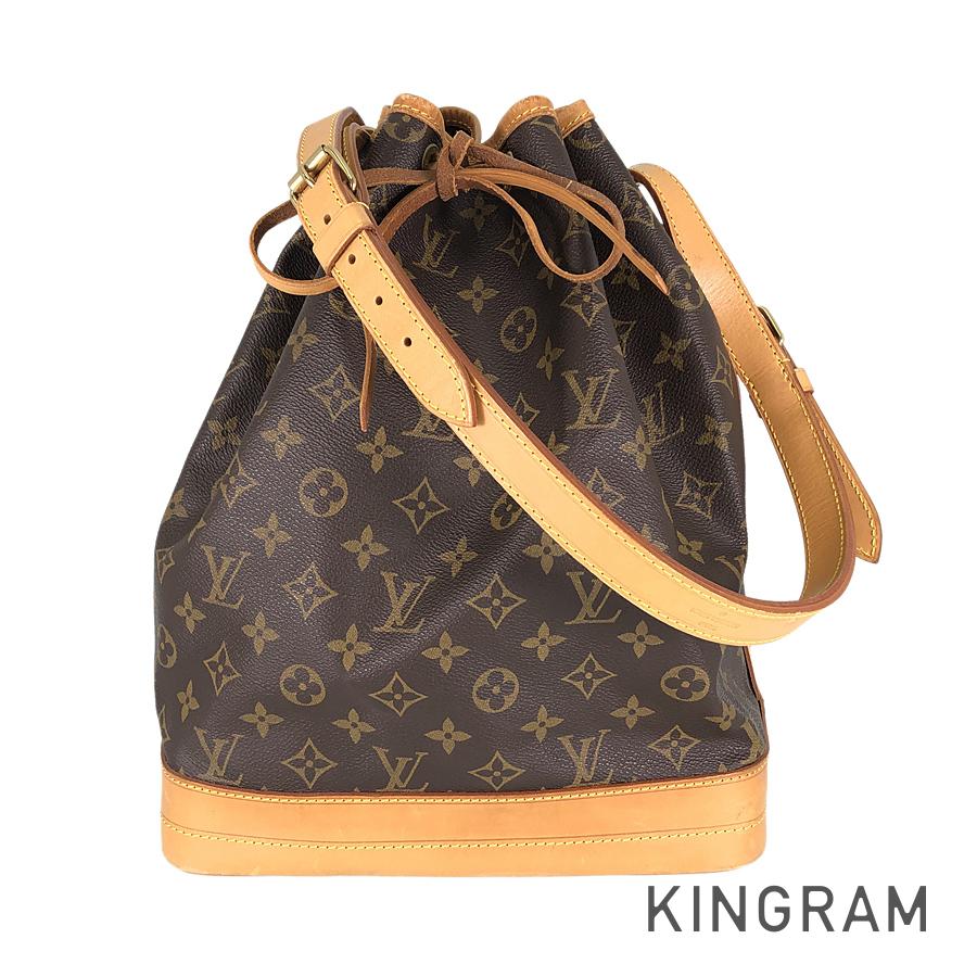 LOUIS VUITTON Shoulder Bag