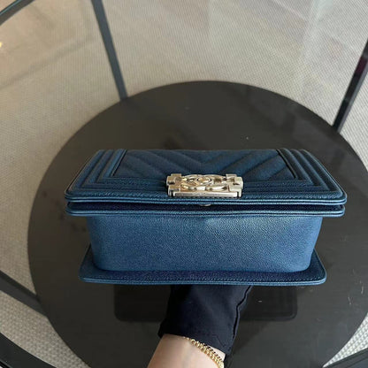*Series 28, 2019* Caviar Boy Small 20CM Chevron Grained Calfskin Dark Blue Leboy Golden Hardware Series 28