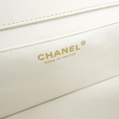 Chanel CC Matelasse Flap Shoulder Bag  Leather Shoulder Bag 15 in Excellent condition