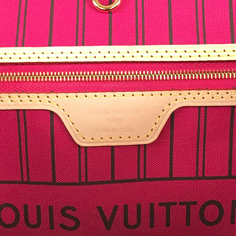 LOUIS VUITTON Tote Bag