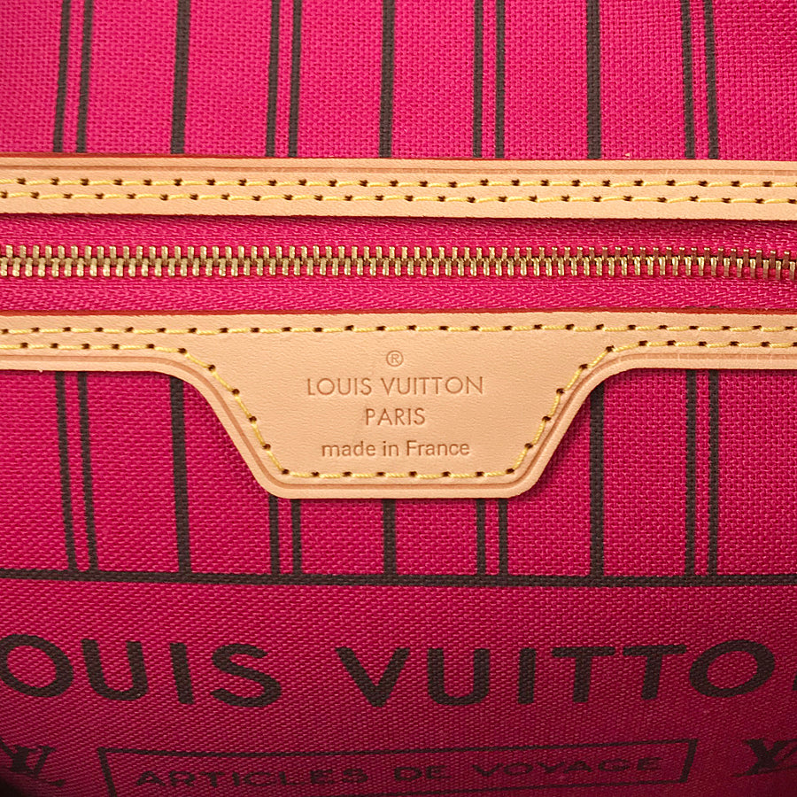 LOUIS VUITTON Tote Bag