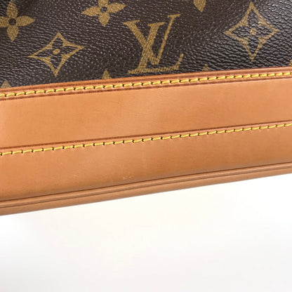 LOUIS VUITTON Shoulder Bag