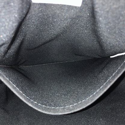 LOUIS VUITTON Shoulder Bag