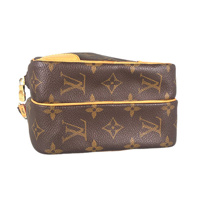 LOUIS VUITTON Shoulder Bag