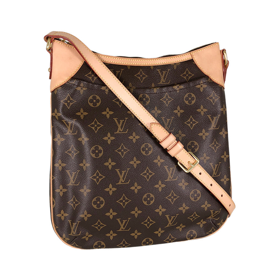 LOUIS VUITTON Shoulder Bag