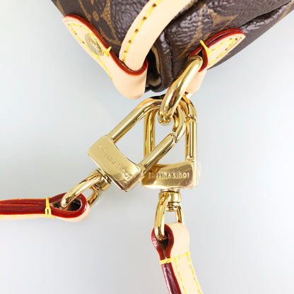 LOUIS VUITTON Shoulder Bag