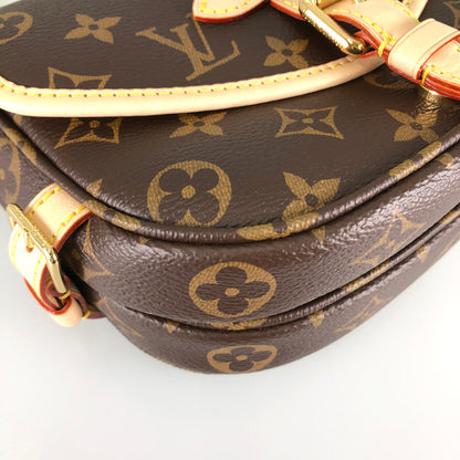 LOUIS VUITTON Shoulder Bag