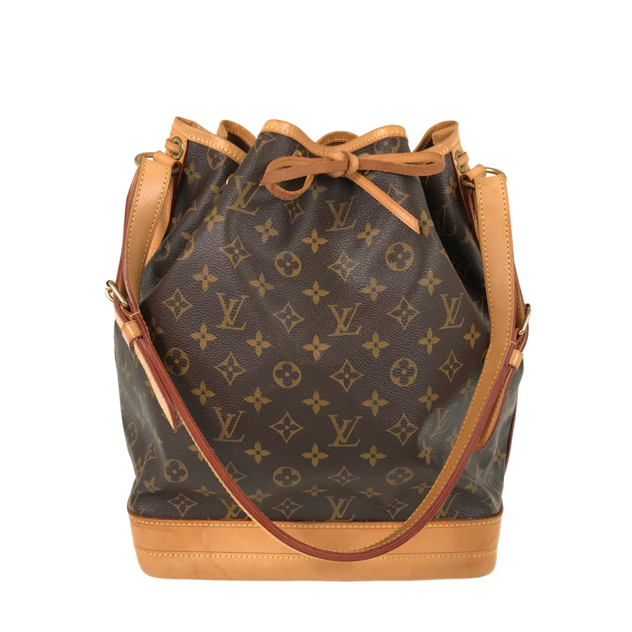 LOUIS VUITTON Shoulder Bag