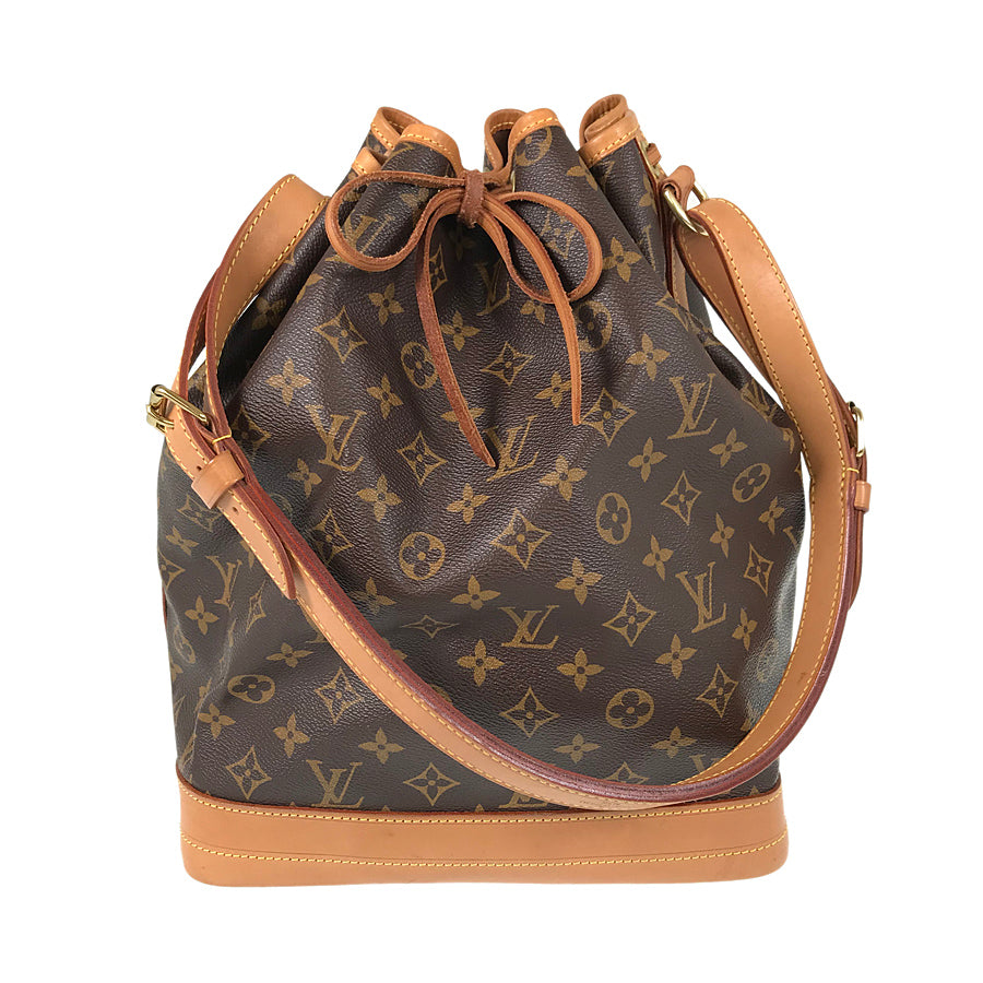 LOUIS VUITTON Shoulder Bag