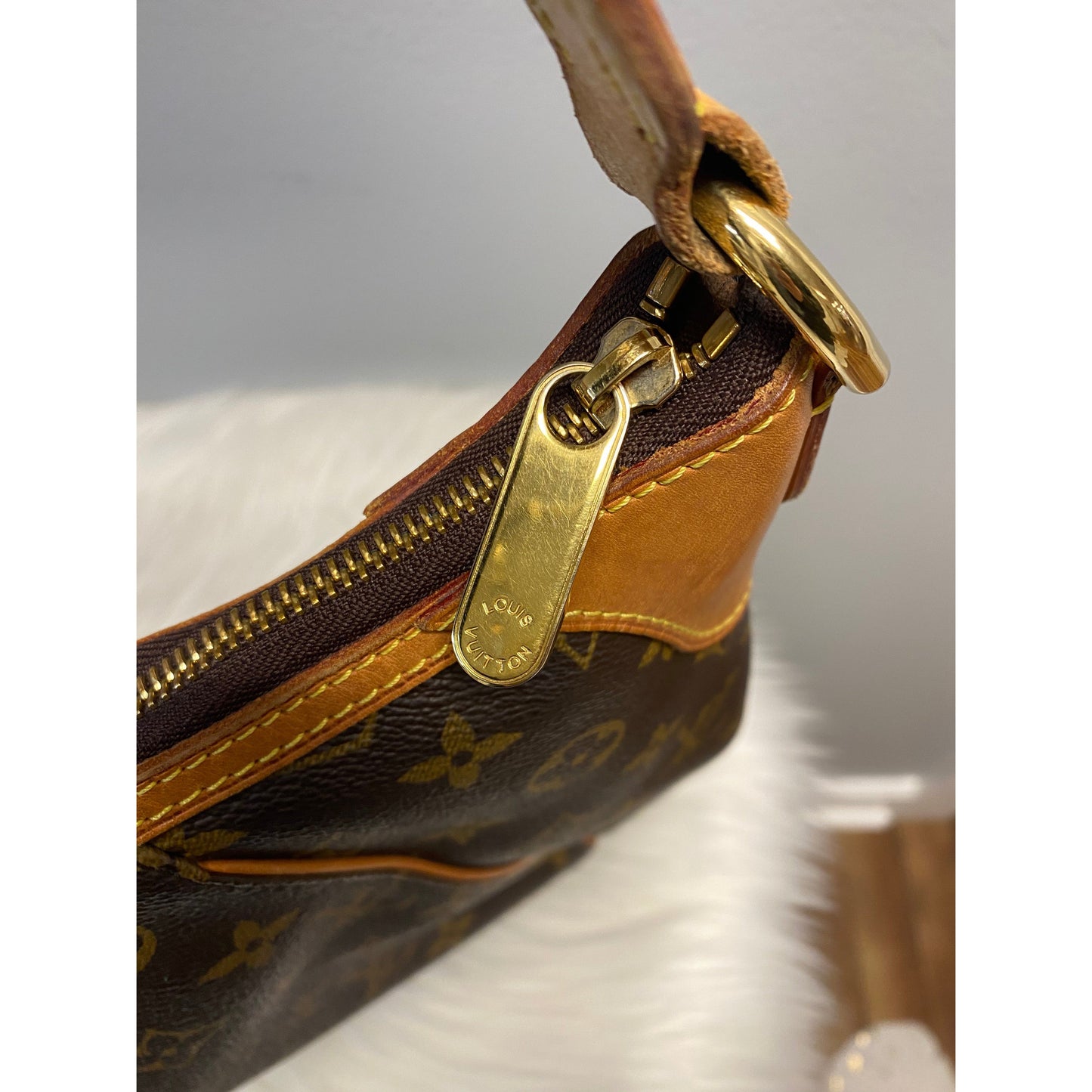 Louis Vuitton Monogram Thames GM