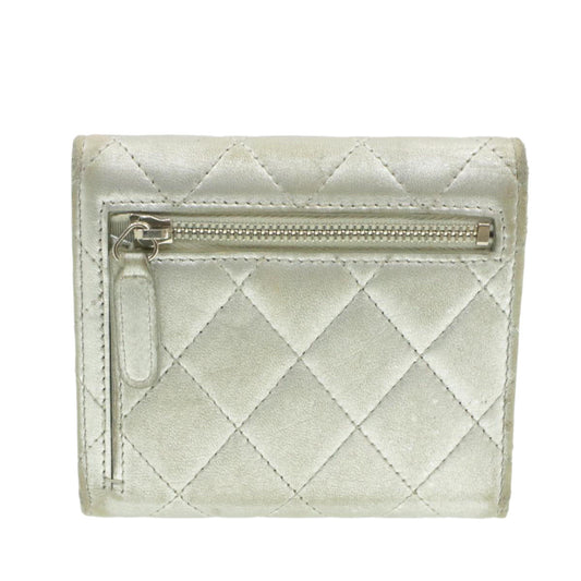 CHANEL Matelasse Bifold Wallet Silver CC Auth cr620