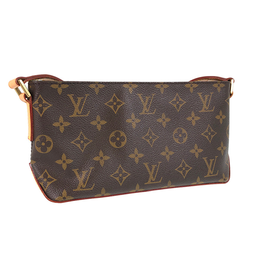 LOUIS VUITTON Shoulder Bag