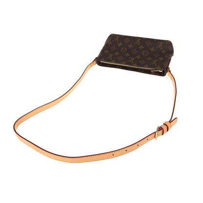 LOUIS VUITTON Shoulder Bag