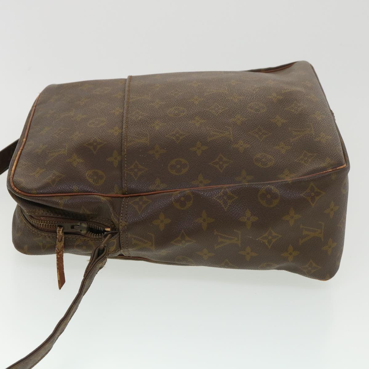 LOUIS VUITTON Monogram Marceau Shoulder Bag No.70 LV ti981