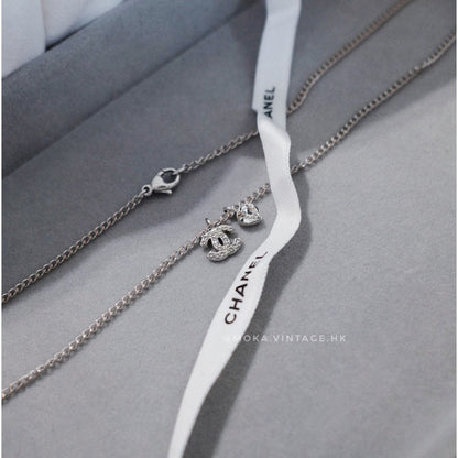 Chanel vintage necklace