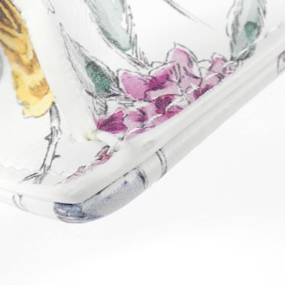 []C.Dior Shoulder Bag