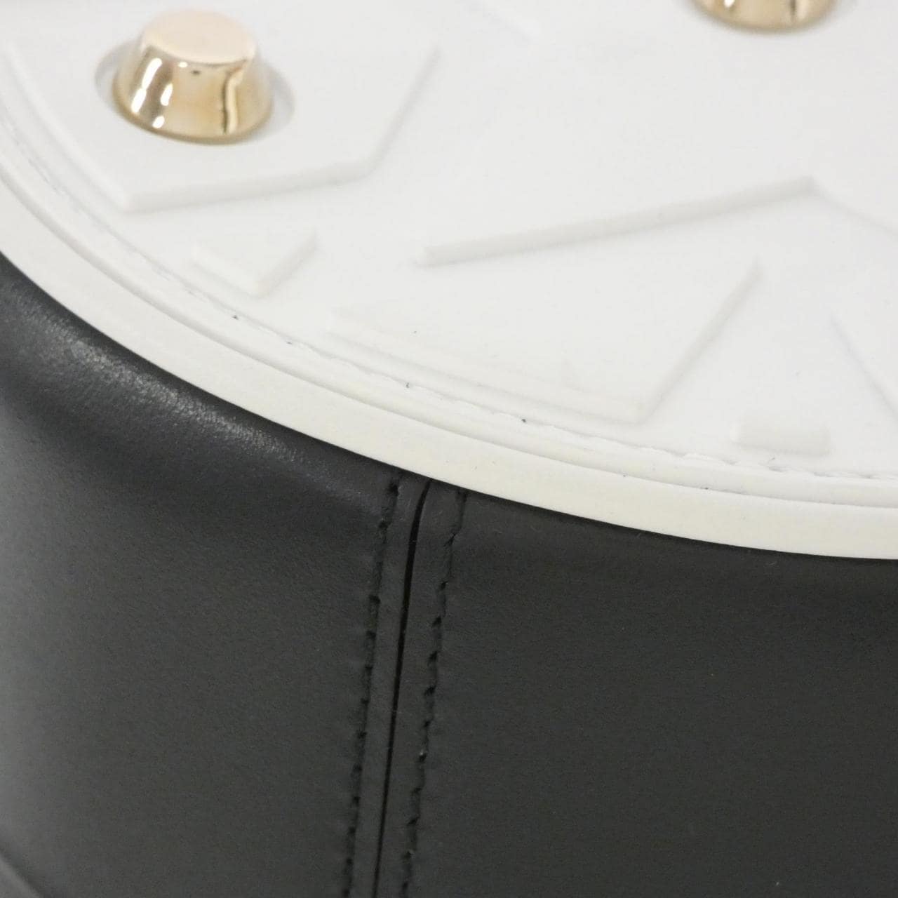 []C.Dior Shoulder Bag