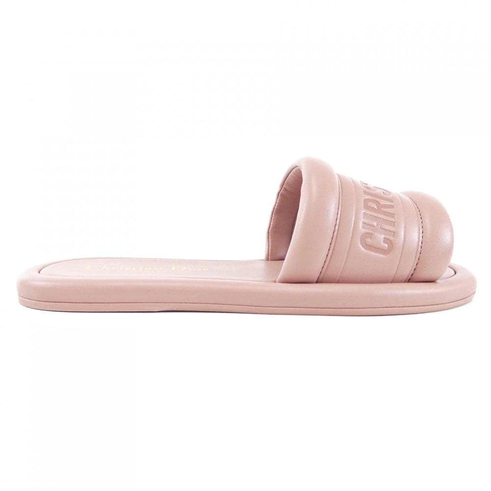 []Sandals