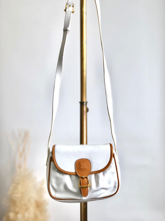 CELINE  Front Buckle Shoulder bag White Vintage hzne27