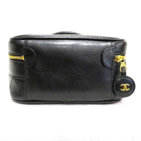 Chanel CC Vanity Cosmetic Bag  Leather Vanity Bag in Good condition
