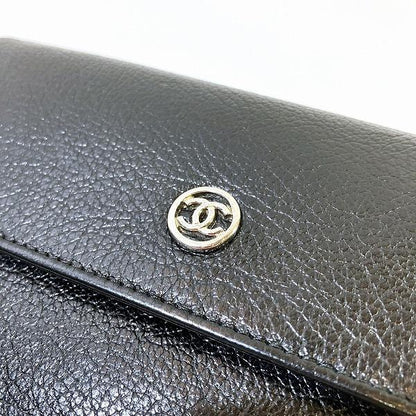 Chanel CC Button Long Wallet  Leather Long Wallet A33922 in Good condition