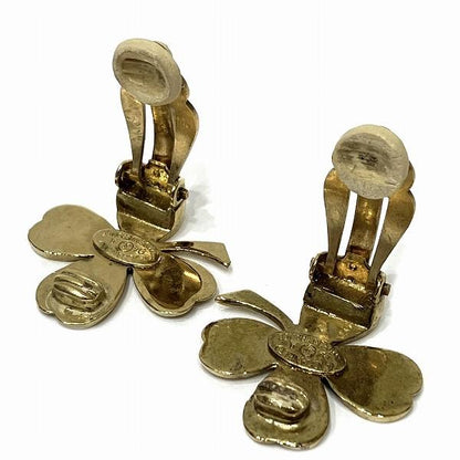 Chanel Clover Clip On Earrings  Metal Earrings in Fair condition