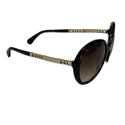 Chanel Oversized Tinted Sunglasses Plastic Sunglasses 5353-A  in Good condition
