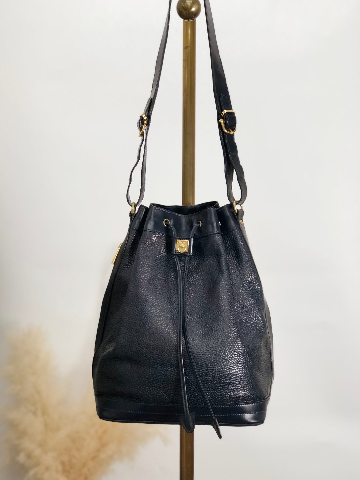 CELINE Gancini Drawstring Shoulder bag Dark Navy Vintage 5xguk7