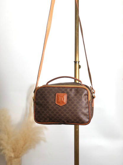 CELINE  Two-way Handbag Shoulder bag Brown Vintage 8rtyi2