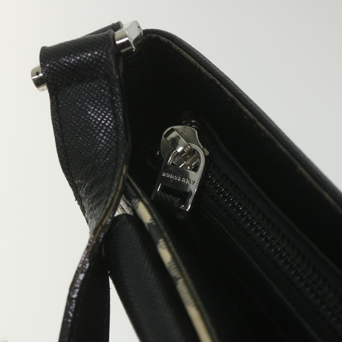 Burberry Nova Check Shoulder Bag Nylon Canvas Beige Auth yk9422