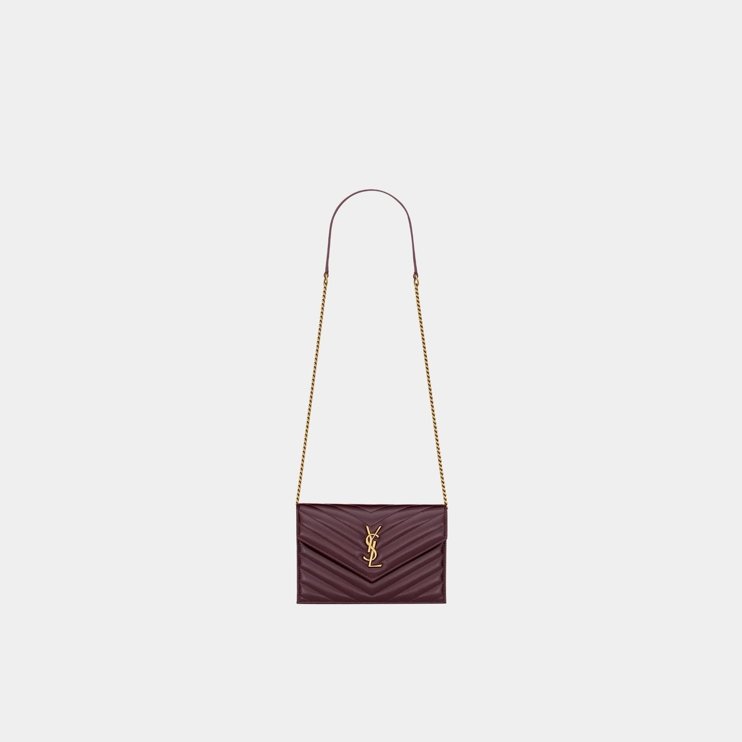 Cassandre Envelope Chain Wallet In Shiny Leather