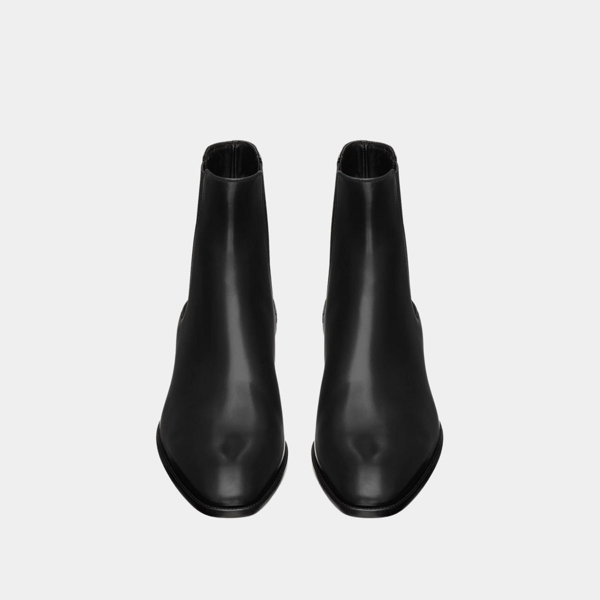 Wyatt Chelsea Boots in Black Smooth Leather
