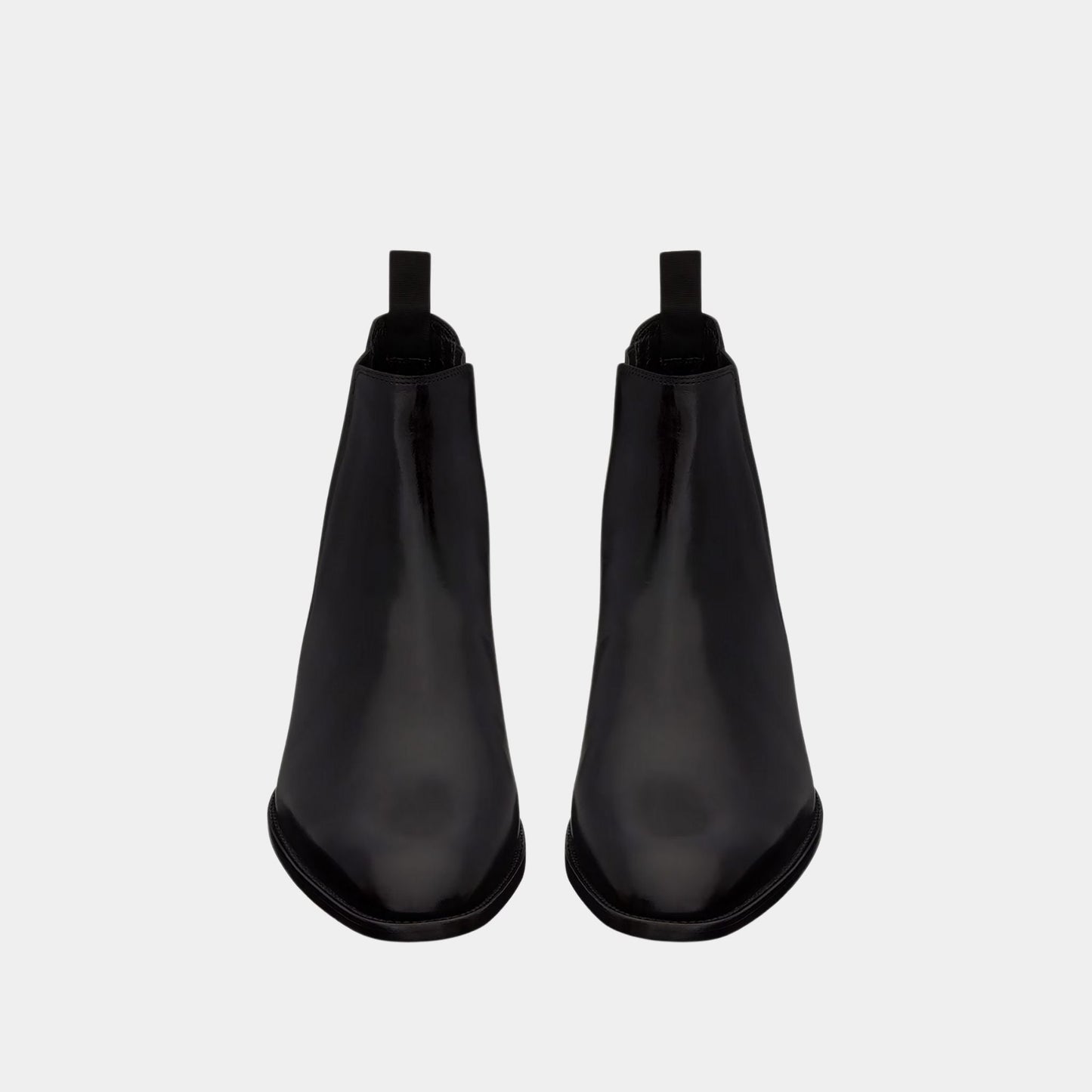 Wyatt Chelsea Boots in Smooth Leather